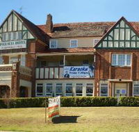 Wallacia Hotel Bistro - Qld Realsetate