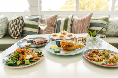 Whalebone Wharf Seafood Restaurant - Swimm 0