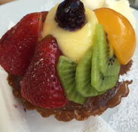 Cafe Creme Della Creme - Renee