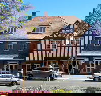 Camden Hotel - Renee