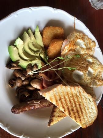 Seta's Cafe - Qld Realsetate 0