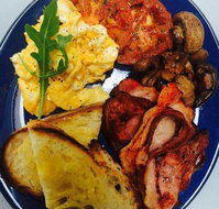 Cafe Feoh - Qld Realsetate