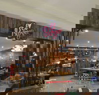 El Burger - Qld Realsetate