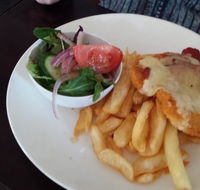 Kincumber Hotel - Renee
