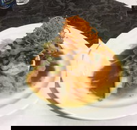 Milty's Bar  Grill - Internet Find