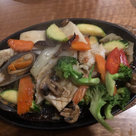 Samran Thai Restuarant - Renee 0