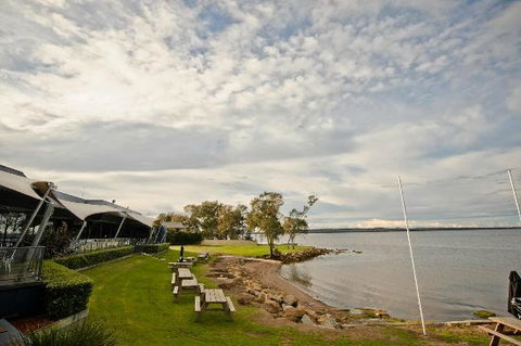 WAllarah Bay Recreation Club - Renee 0