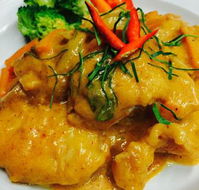 Yummy Thai by Hot Wok Restaurant - Renee
