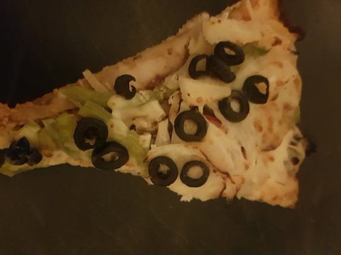 Zannies Pizzas - Qld Realsetate 0