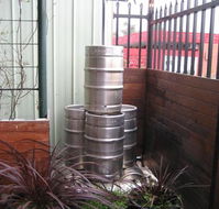 Royal On Byron - Renee