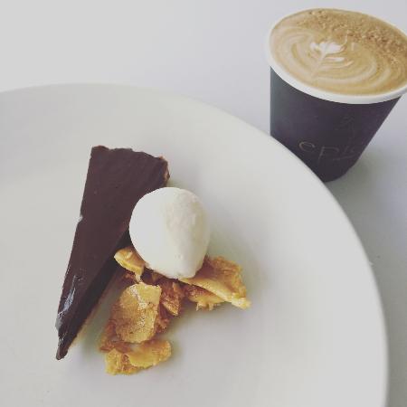 Waterfront Bistro - Internet Find 0