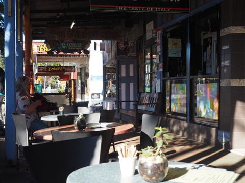 Ciao Belli Cafe Nimbin - Renee 0