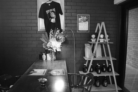Dark Alley Cafe - Internet Find 0
