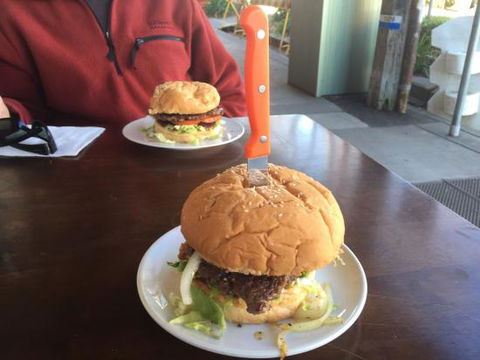 Thunderbolts Cafe & Takeaway - Petrol Stations 0