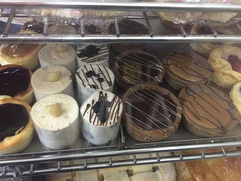 Appin Bakery - Renee 0