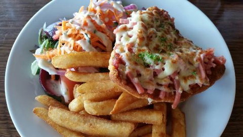 Crookwell Bistro - Renee 0