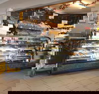 Holbrook Bakery - Renee