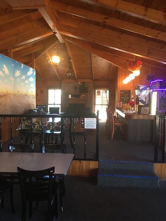 Nobby's Bar - Renee 0