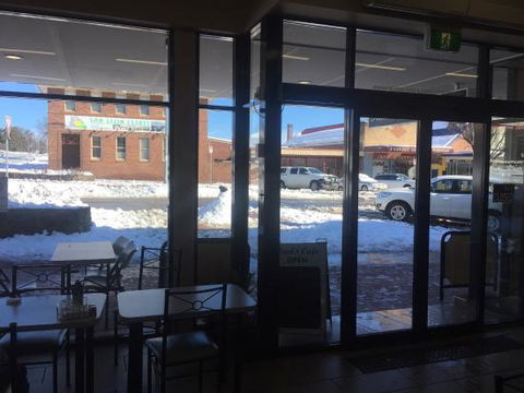 Paul's Cafe - Renee 0