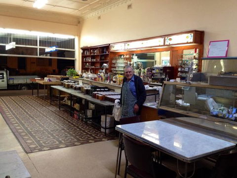 Canberra Cafe - Renee 0