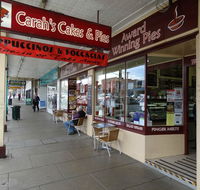 Carahs Cakes  Pies - Internet Find