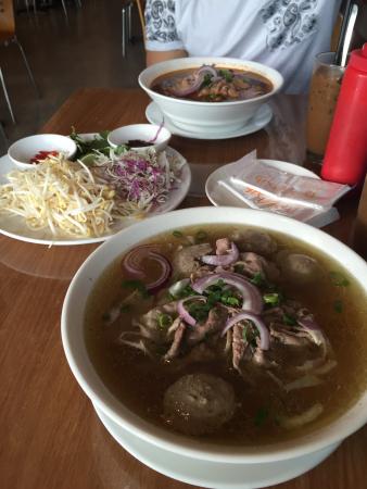 Pho Hub Restaurant - Qld Realsetate 0