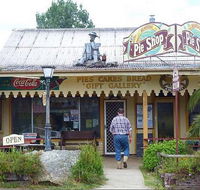 Bemboka Pie Shop - Internet Find