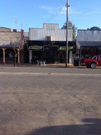 Berrigan Takeaway & Pizza - Renee 0