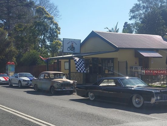 Pet Food Supplies Nana Glen NSW Renee