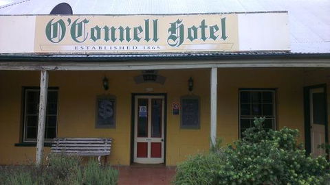 O'Connell Hotel - Internet Find 0