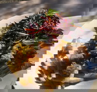 The Golden Dog - Qld Realsetate