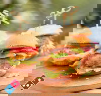 Domino's - Qld Realsetate