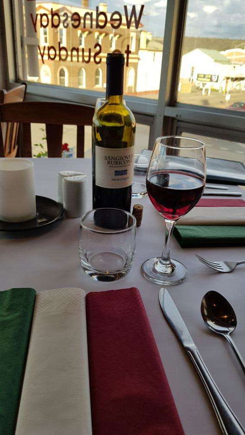 La Casa Italian Restaurant - Renee 0