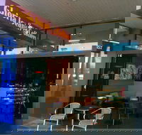 Gloria Jeans Coffees - Renee