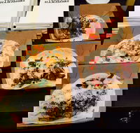 Lady Hampshire - Qld Realsetate