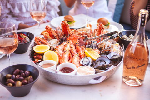 Eleven Rooftop Bar - Qld Realsetate 0