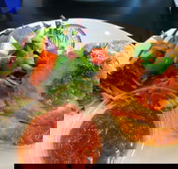 Jamaica Blue - Bentley - Renee