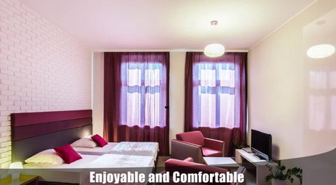 Hughenden Rest Easi Motel - Swimm 2