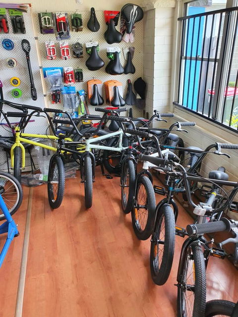 Bikes R Us - Swimm 1