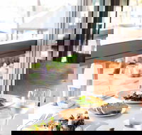 Mariners - Internet Find