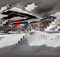 Bondi Beach Public Bar - Qld Realsetate