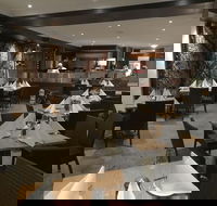 Etna Trattoria Pizza - Swimm