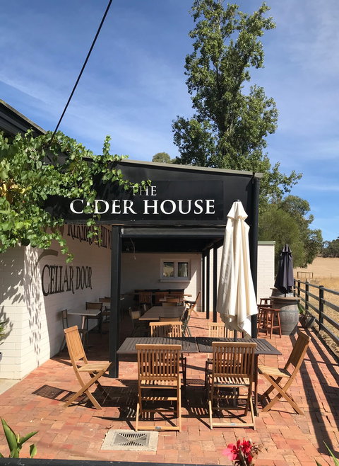 Kersbrook Hill Wines & Cider - Internet Find 1