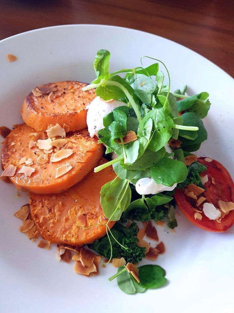 Lemon & Thyme - Renee 0