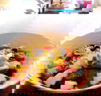 LoLo's Lounge - Qld Realsetate