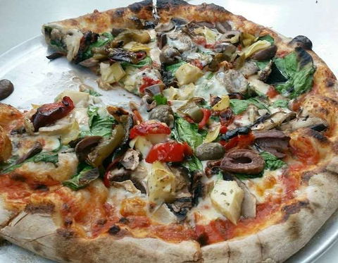 Louie's Pizza And Grill - Petrol Stations 0