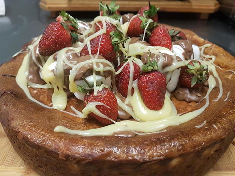 Rathlogan Olive Grove & Shed Cafe - Qld Realsetate 0