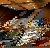 Salt n Pepa Cafe - Internet Find