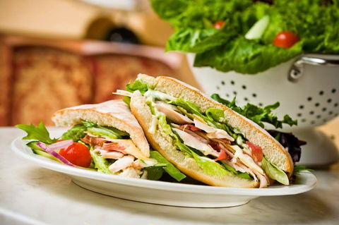 Shingle Inn - Carindale - Qld Realsetate 0