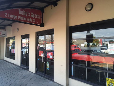 Frankies At Forde - Qld Realsetate 0